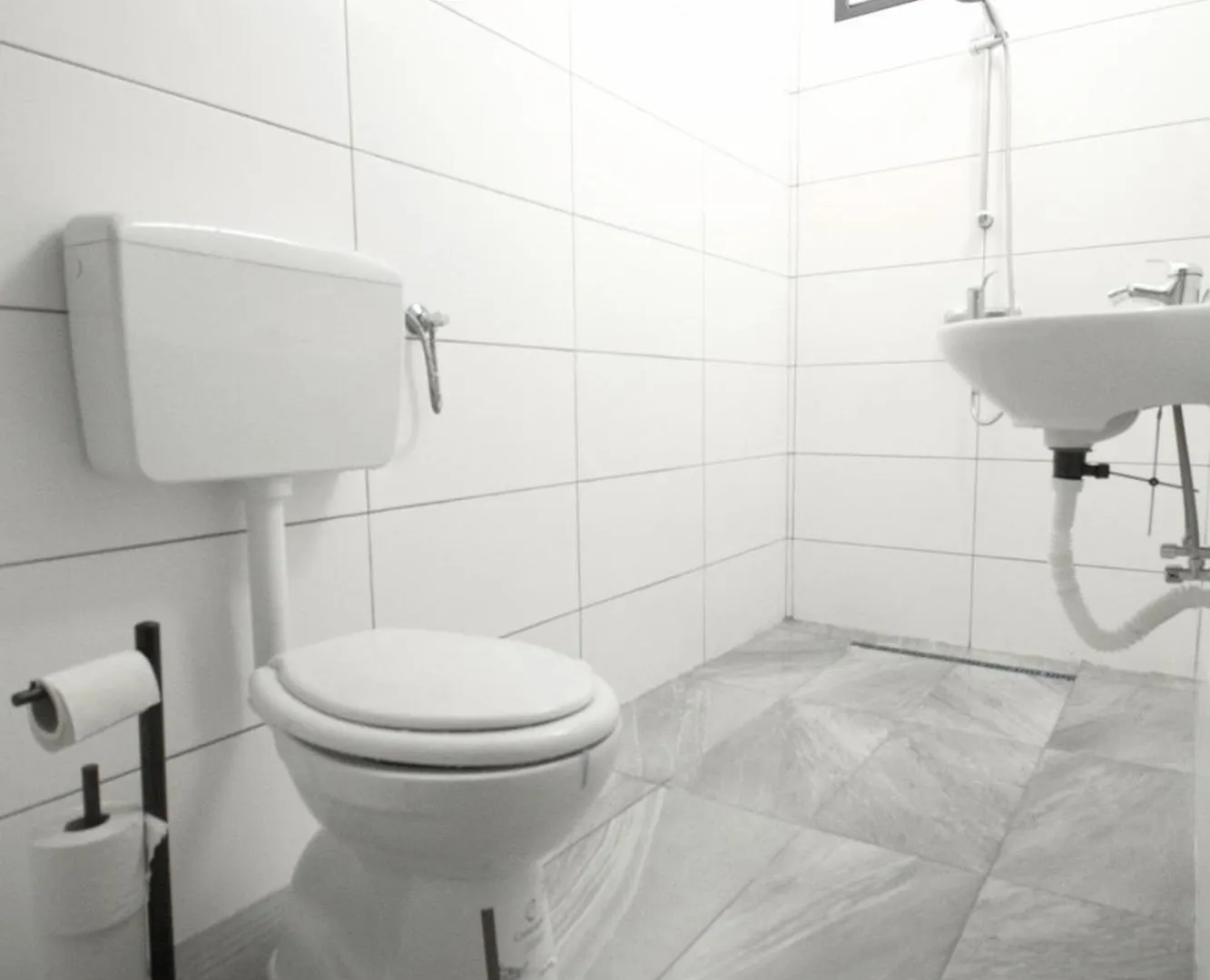 Zx Triple Room In Meidling Vienna Homestay